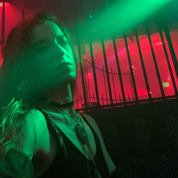 I’m Frances! - Picture 2 of 2